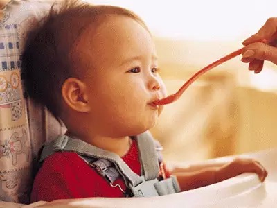 兒童營養(yǎng)不良三大癥狀表現(xiàn)及如何進行飲食的