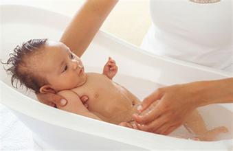 新生寶寶安度夏季指南