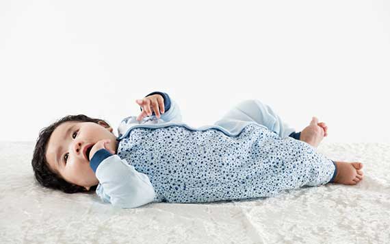 寶寶6種不適的癥狀民間方法來(lái)治療