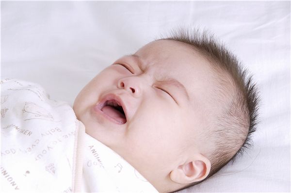 孩子鬧覺(jué)時(shí)有什么好方法對(duì)付他？