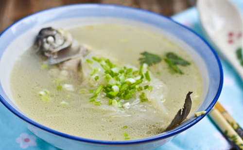 產(chǎn)后奶少怎么辦？食補(bǔ)最重要